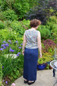 Back view of Burda 8765