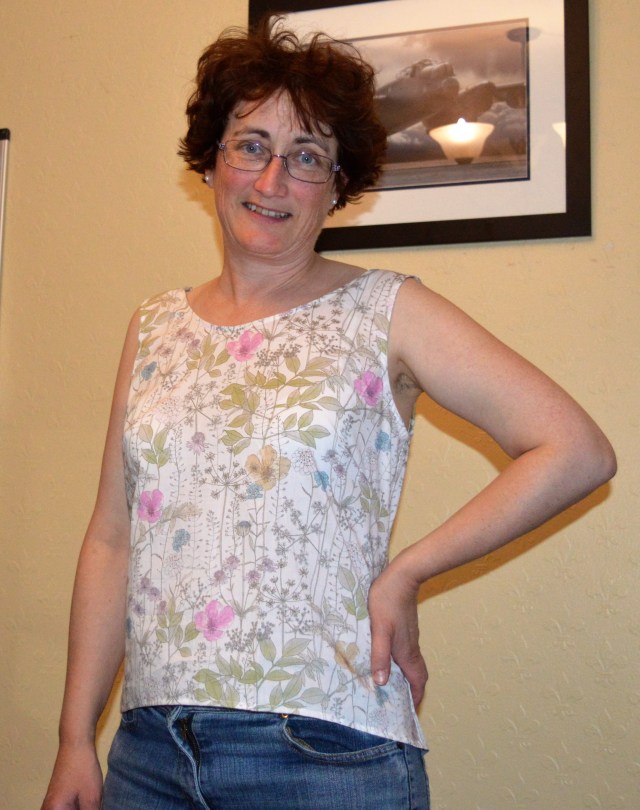 Sleeveless Shell Top