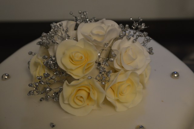 Decoarting Christmas Cakes