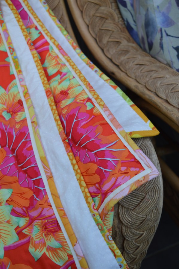 Flanged quilt binding